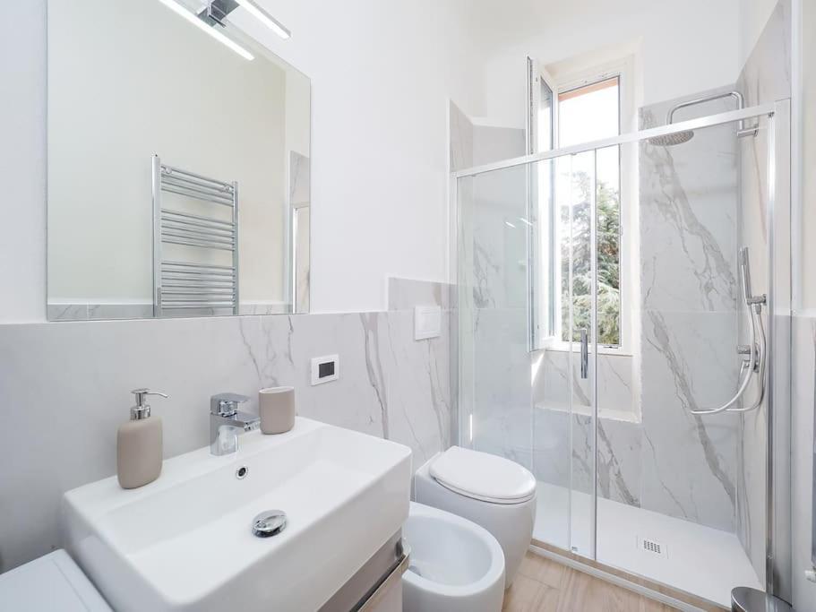 20 Min From Duomo Exclusive House - City Center Sesto San Giovanni Bagian luar foto